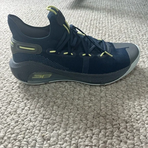 Steph Curry 6 International Boulevard Under Armour Basketball Shoes